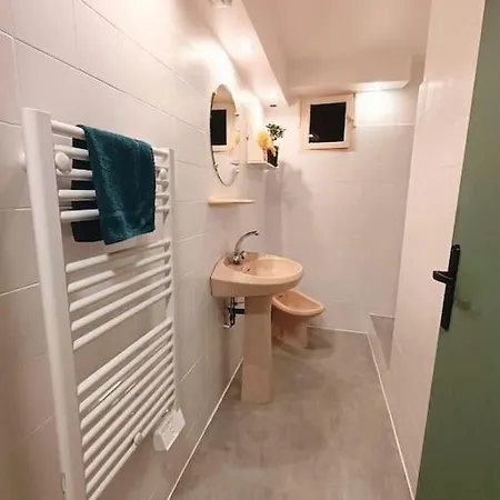 Gite Lumineux Avec Jardin, Terrasse Et Vue Lodève Extérieur photo