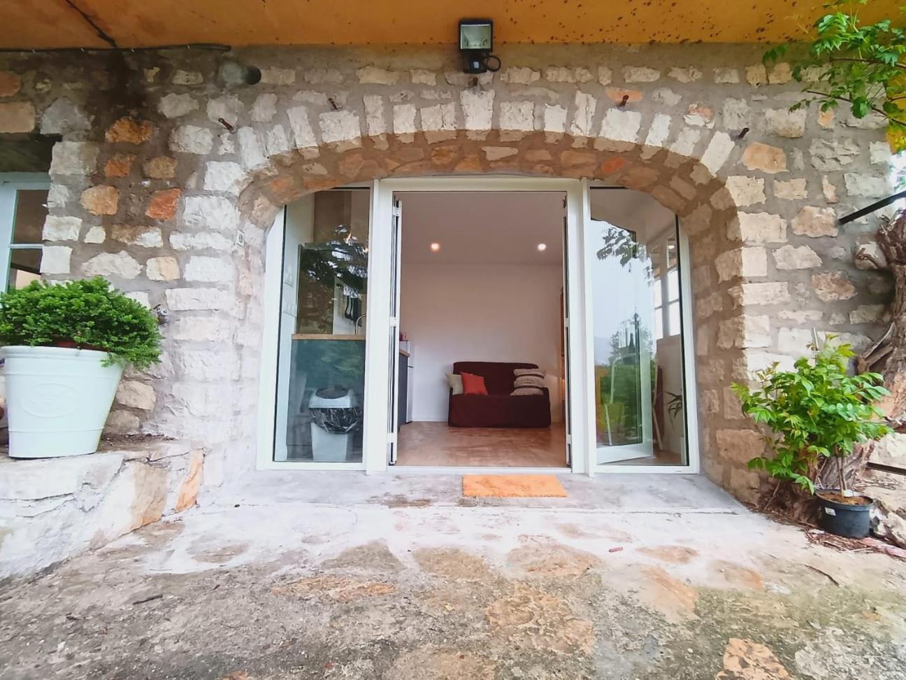 Holiday home Lumineux Avec Jardin, Terrasse Et Vue
